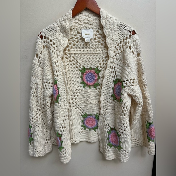 Maeve Anthropologie Beige Crochet Sweater with Floral Accents - Picture 1 of 8
